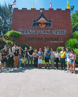 Damnoen saduak floating market trip